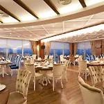 Hotel Grand Altuntas 5*