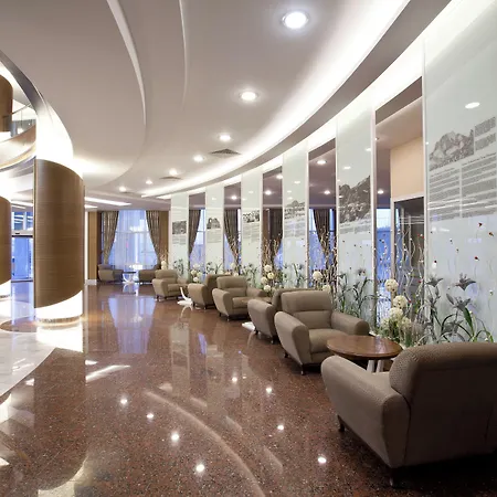 Grand Altuntas 5*