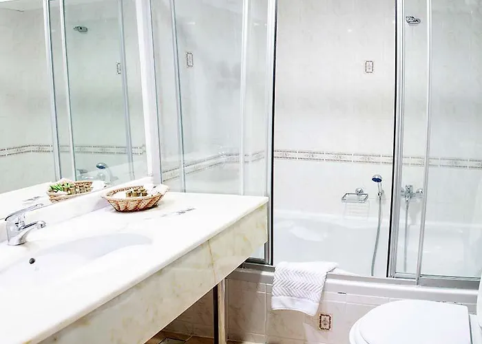 Grand Altuntas Hotel