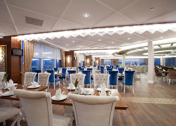 Grand Altuntas Аксарай